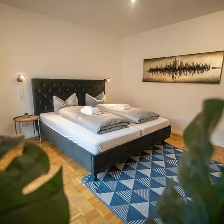 Rr - Modern 53qm - Balcony - Lift شقة *