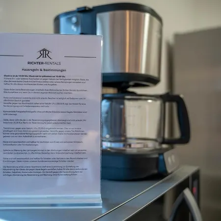 Διαμέρισμα Rr - Modern 53qm - Balcony - Lift